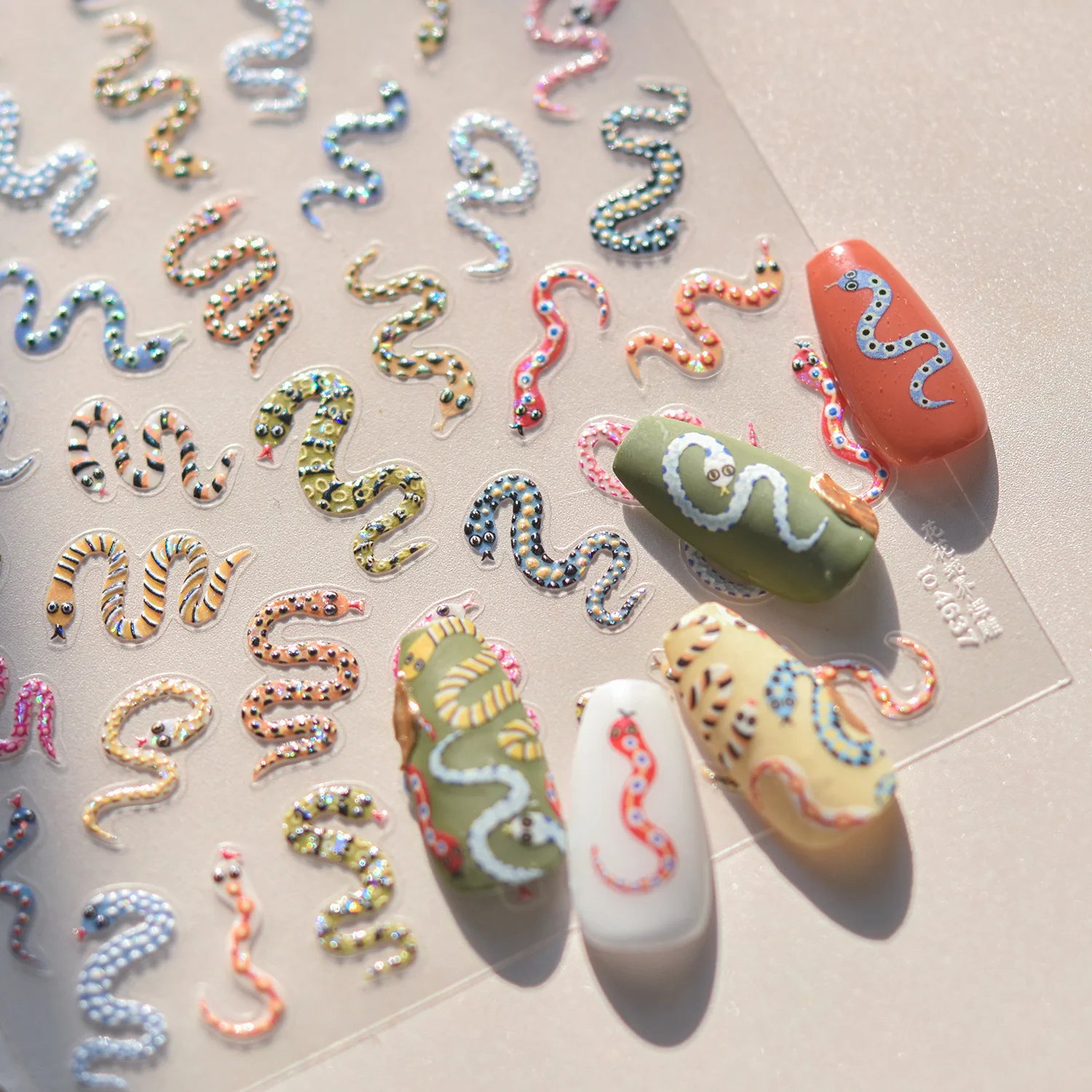 1pcs 5D Embossed Colors Snake  - Nail Art Zelda ulasan dan harga